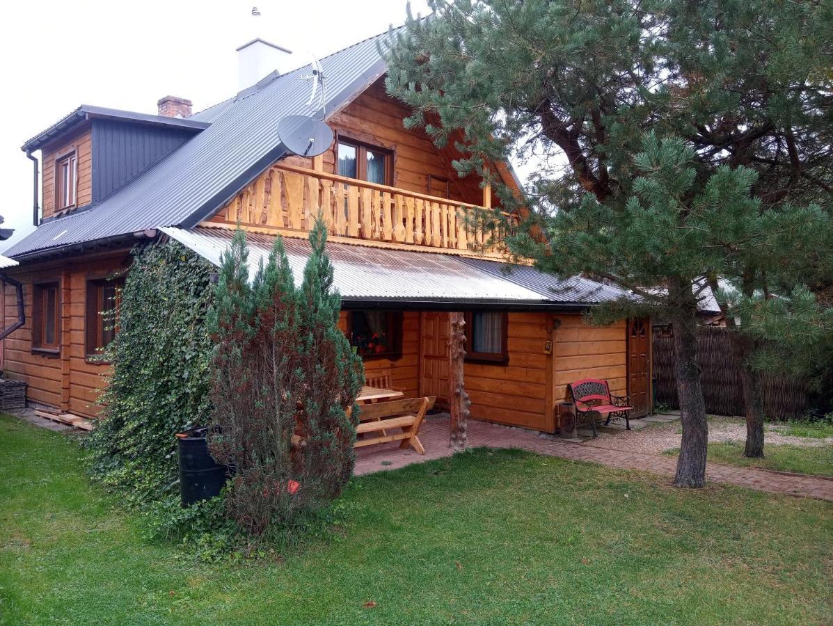 Cztery Pory Roku - Dom Villa Лутовиска Екстериор снимка